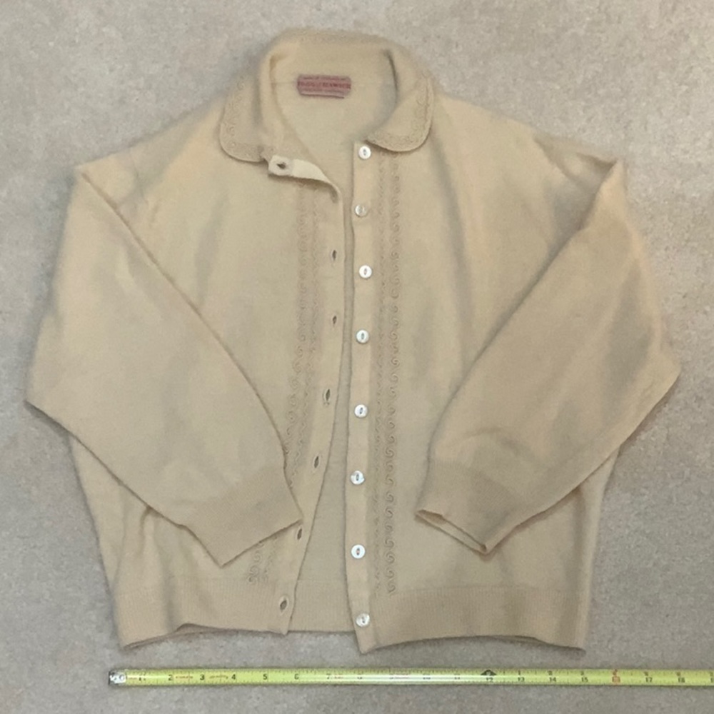 Vintage Hogg of Hawick Cashmere Sweater